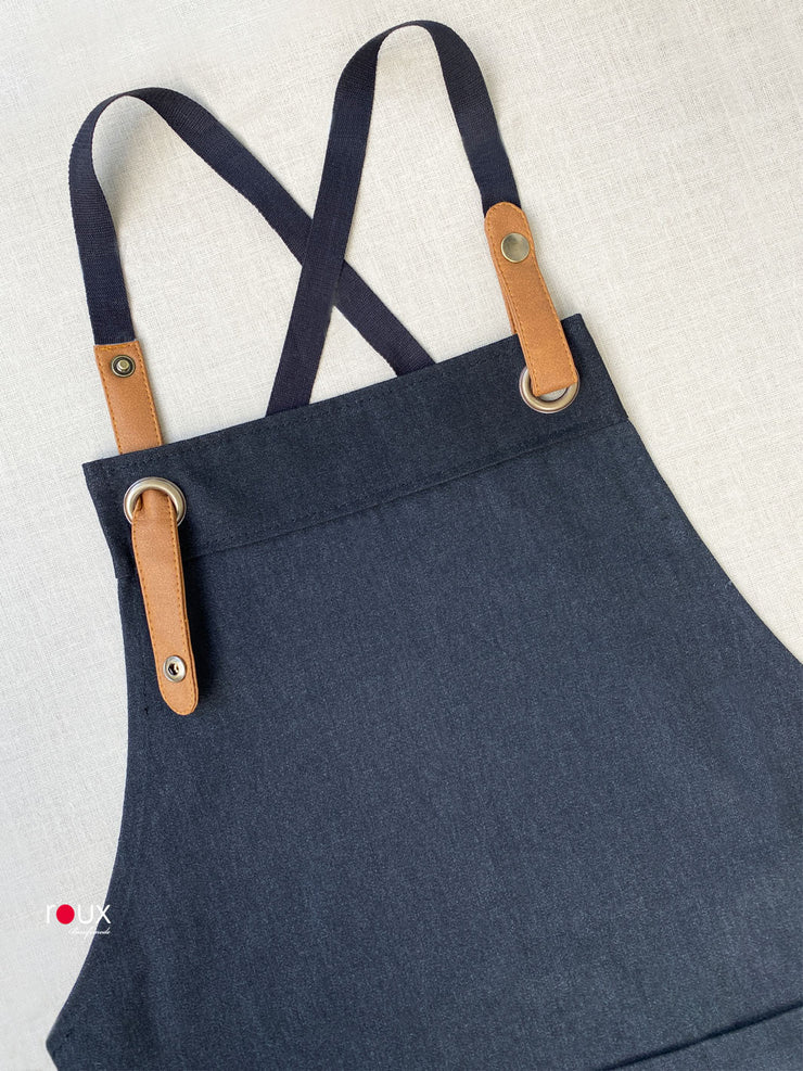 verstellbarem Schürzenband, Leder Nackenband 